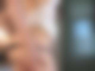 Bella's Live Sex Cam Show