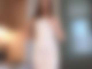 Bella's Live Sex Cam Show