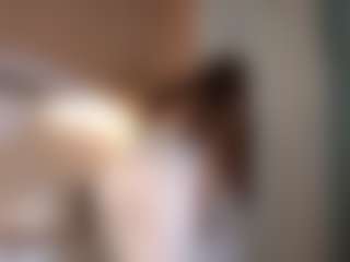 Bella's Live Sex Cam Show
