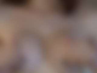 Bella's Live Sex Cam Show