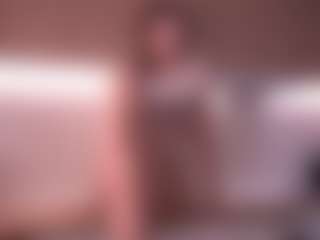Live cam show with Bella - Handjob on camwithhim.com