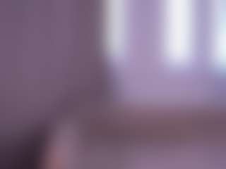 Bella's Live Sex Cam Show