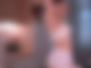 Live cam show with Bella - Joi on Chatstar