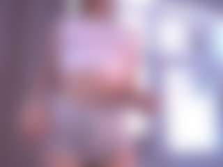 Bella's Live Sex Cam Show