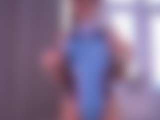 Bella's Live Sex Cam Show