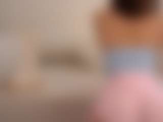 Bella's Live Sex Cam Show