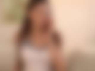 Bella's Live Sex Cam Show