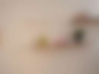 Bella's Live Sex Cam Show