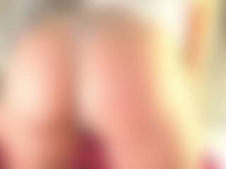 Live cam show with BlissEdge - Upskirt on Camsoda