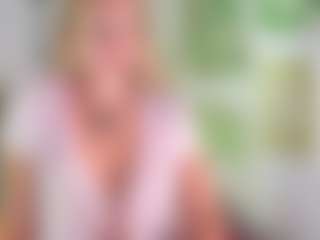 Live cam show with BlissEdge - Facial on Fapmatic.com