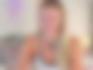 Live cam show with BlissEdge - Green Eyes on Camsoda