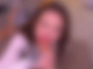 Bllowjoyy's Live Sex Cam Show