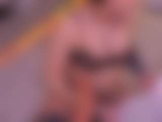 Bllowjoyy's Live Sex Cam Show