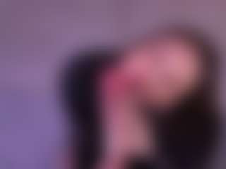 Bllowjoyy's Live Sex Cam Show