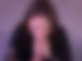 Bllowjoyy's Live Sex Cam Show