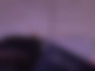 Bllowjoyy's Live Sex Cam Show
