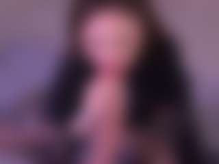 Bllowjoyy's Live Sex Cam Show
