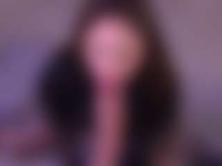 Bllowjoyy's Live Sex Cam Show