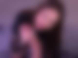 Bllowjoyy's Live Sex Cam Show