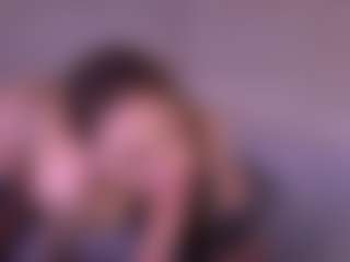 Bllowjoyy's Live Sex Cam Show