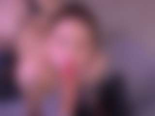 Bllowjoyy's Live Sex Cam Show