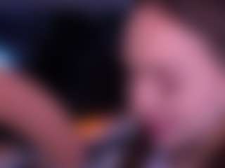 Bllowjoyy's Live Sex Cam Show
