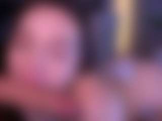 Bllowjoyy's Live Sex Cam Show
