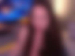 Bllowjoyy's Live Sex Cam Show
