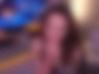 Bllowjoyy's Live Sex Cam Show
