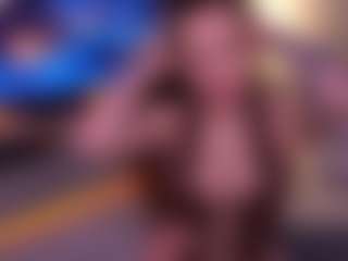 Bllowjoyy's Live Sex Cam Show