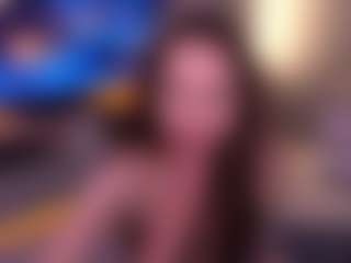 Bllowjoyy's Live Sex Cam Show