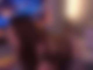 Bllowjoyy's Live Sex Cam Show