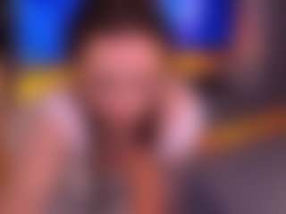 Bllowjoyy's Live Sex Cam Show