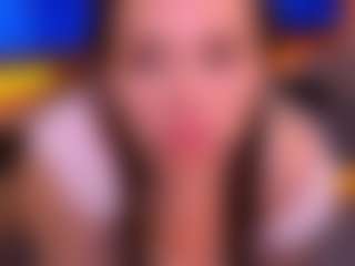 Bllowjoyy's Live Sex Cam Show