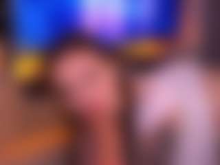 Bllowjoyy's Live Sex Cam Show