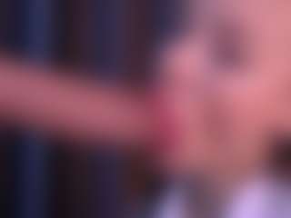 Bllowjoyy's Live Sex Cam Show