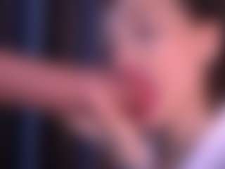 Bllowjoyy's Live Sex Cam Show