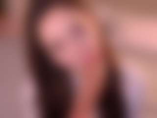 Bllowjoyy's Live Sex Cam Show