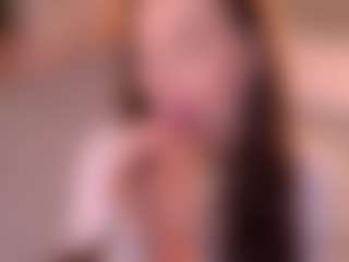 Bllowjoyy's Live Sex Cam Show