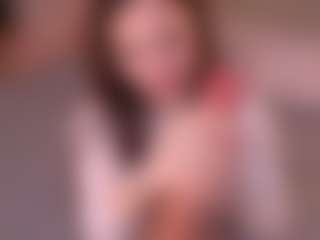 Bllowjoyy's Live Sex Cam Show