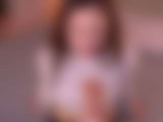 Bllowjoyy's Live Sex Cam Show