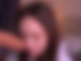 Bllowjoyy's Live Sex Cam Show
