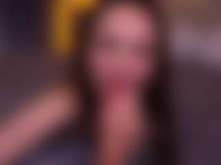 Bllowjoyy's Live Sex Cam Show