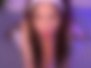 Bllowjoyy's Live Sex Cam Show