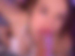 Bllowjoyy's Live Sex Cam Show
