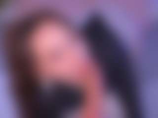 Bllowjoyy's Live Sex Cam Show