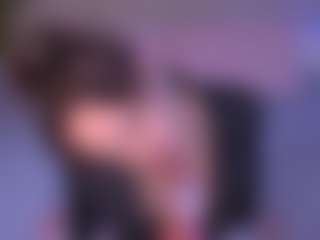 Bllowjoyy's Live Sex Cam Show