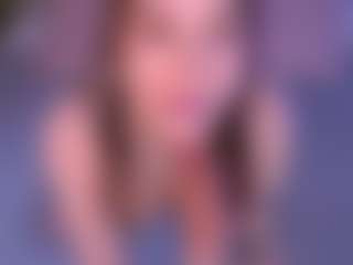 Bllowjoyy's Live Sex Cam Show