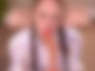 Bllowjoyy's Live Sex Cam Show
