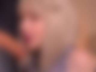 Bllowjoyy's Live Sex Cam Show